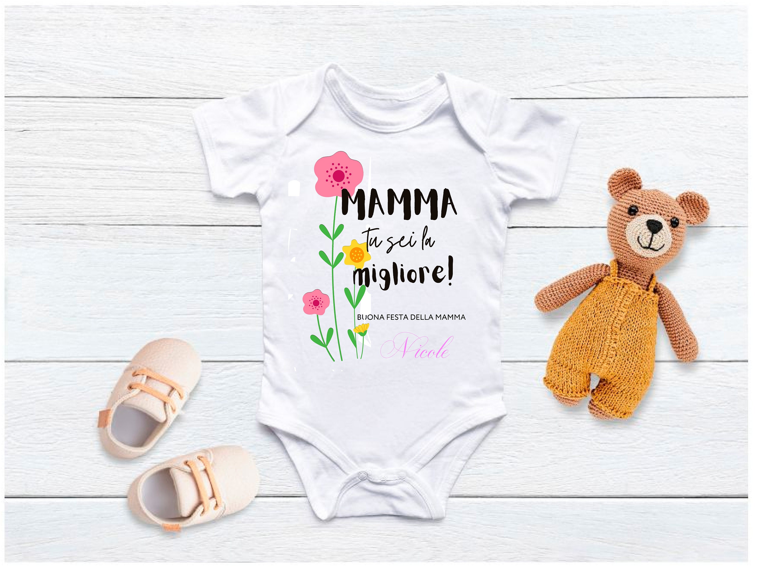Personalizza un body neonato con una frase per sorprendere