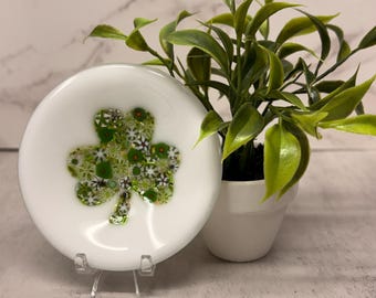 Fused Glass IRISH CLOVER SHAMROCK Mini Dish Trinket Dish Tea Bag Rest Ring Holder Jewelry holder Hippie Dish