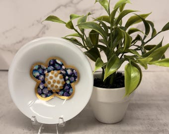 Fused Glass JEWEL GOLD FLOWER Mini Dish Trinket Dish Tea Bag Rest Ring Holder Jewelry holder Hippie Dish