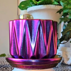 Briz Etsy - Magenta, Fuchsia & Blue Color Shift Plant Pot and Saucer