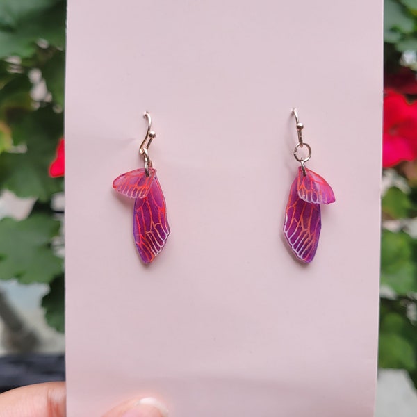 Small fairy wing earrings| Faerie Cicada Wing Earrings| Green Earrings| Pink Earrings| Whimsical Jewelry| Cottagecaore| Fairycore| Kawaii|