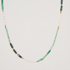 Freshwater Pearl and Green Stone Necklace image 2