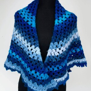 Crosshell Granny Shawl Crochet Pattern