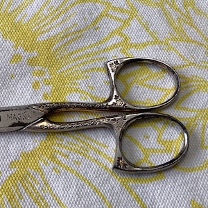 Vintage 1950s F. Koeller & Co. German made Magna  sewing scissors