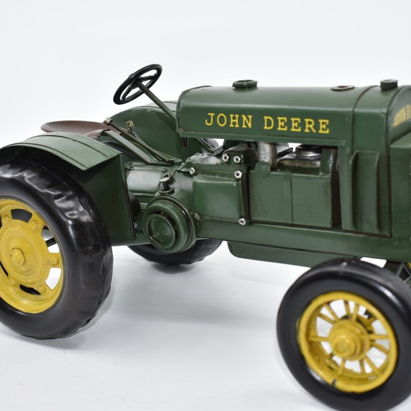 Diecast Green 1931 GP John Deere Metal Model Tractor 30 cm | Decorative and Gift Tractors