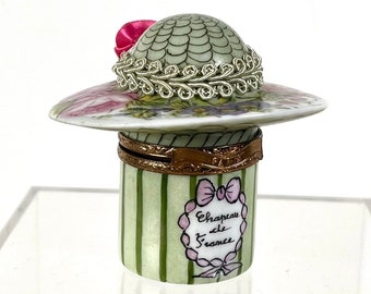 Limoges Hat Paris hand painted porcelain pill box trinket