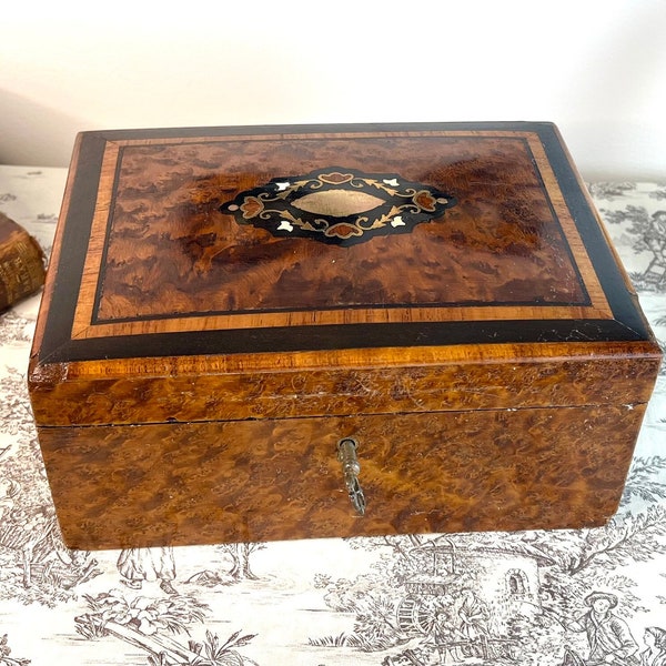 French jewelry sewing box / Victorian period silk quilted interior with mirror