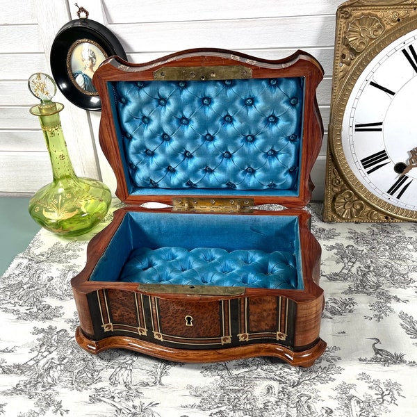 Splendid antique french jewelry box Victorian period