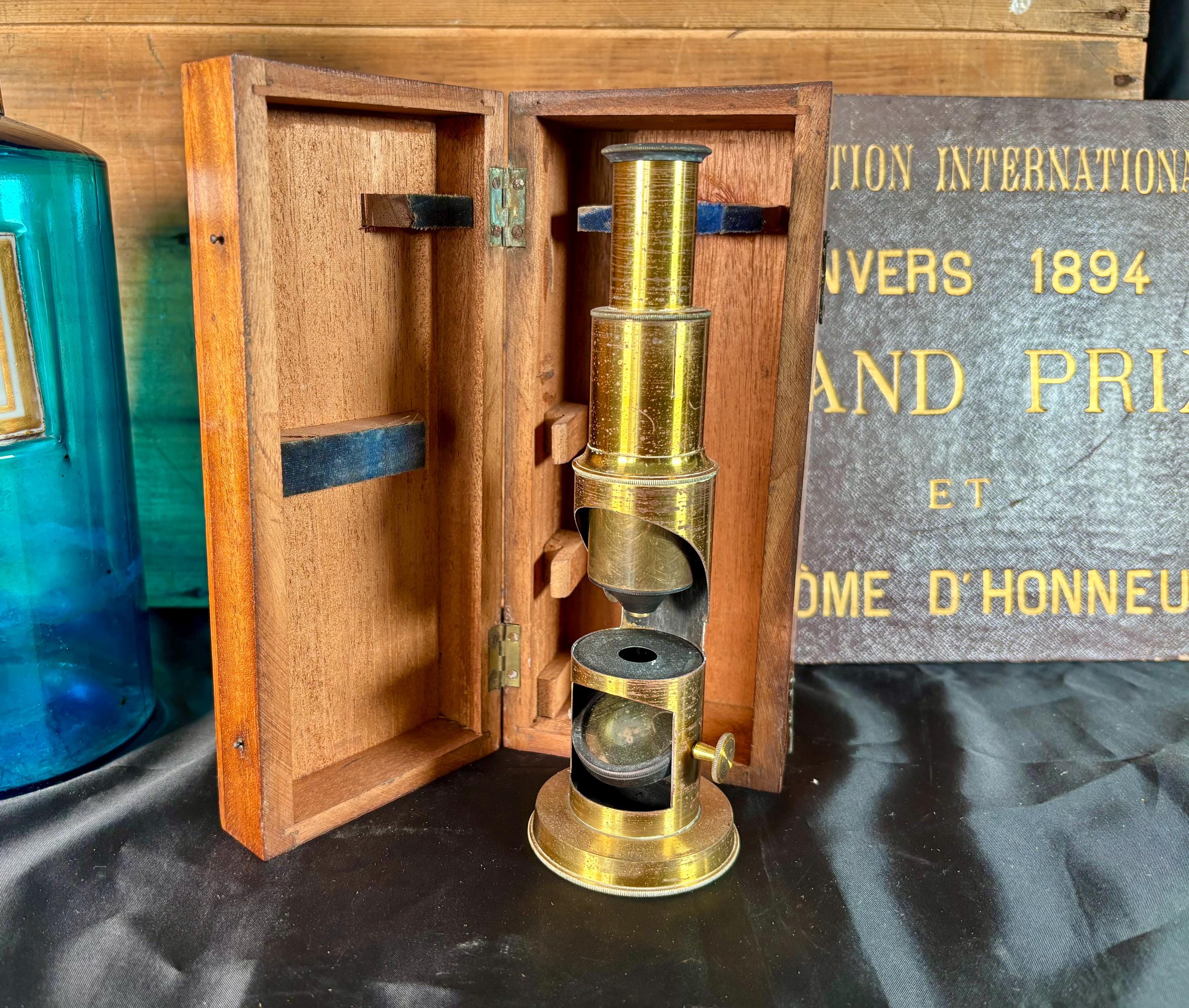ジュエリーボックス　顕微鏡　アンティーク Vintage Microscope Box - Etsy