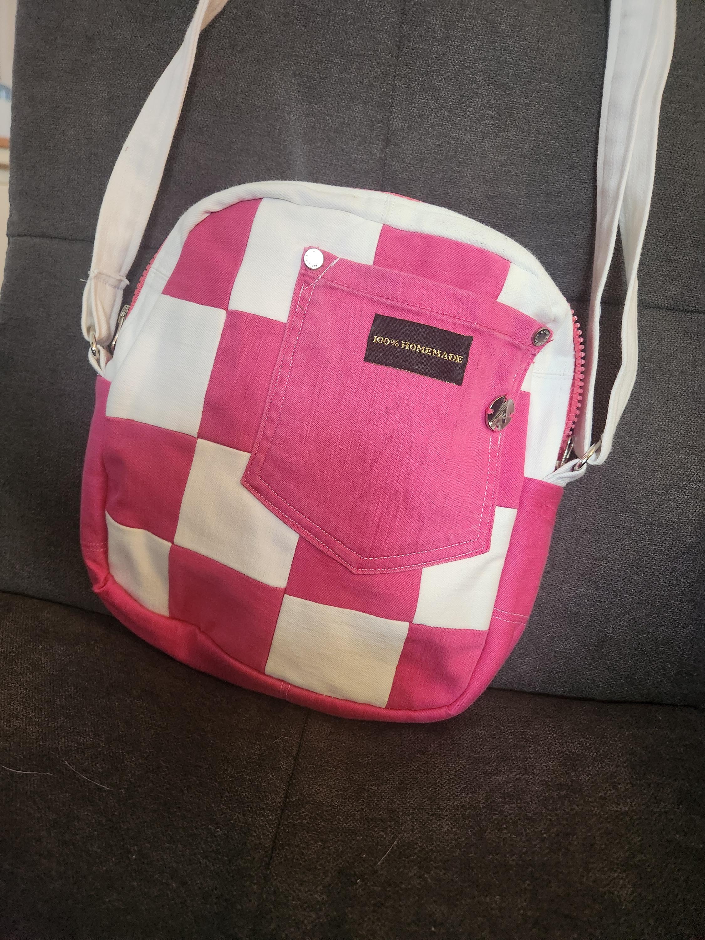 Handmade bag made from recycled jeans – sustainable, unique, robust, stylish & fairly produced