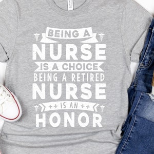 Krankenschwester im Ruhestand Shirt, Geschenk für Pflegerin im Ruhestand