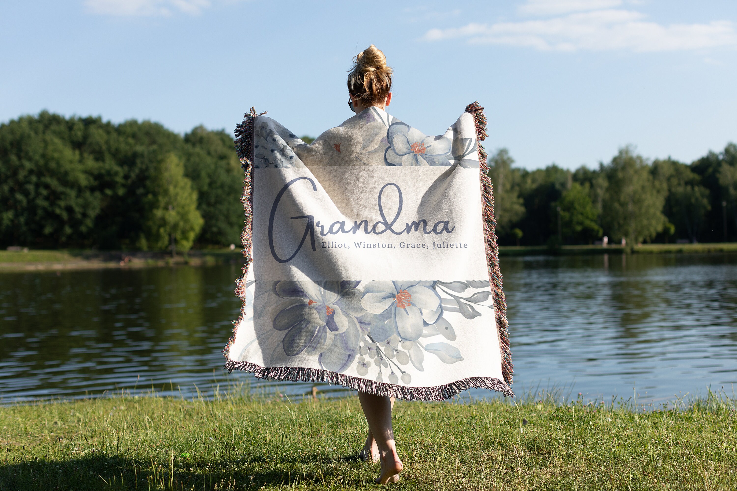 Personalisierte Namensdecke Für Oma – Fleece-Decke Mit Enkelkind-Namen, Familienherzen, Geschenk Für Mutter