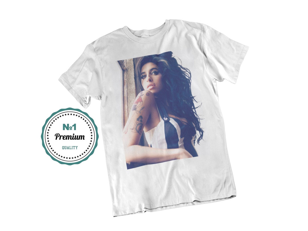 Amy Winehouse Retro Classic T-shirt - Etsy