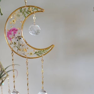 Floral Pressed Suncatcher: Pink Flowers, Moon Light Catcher