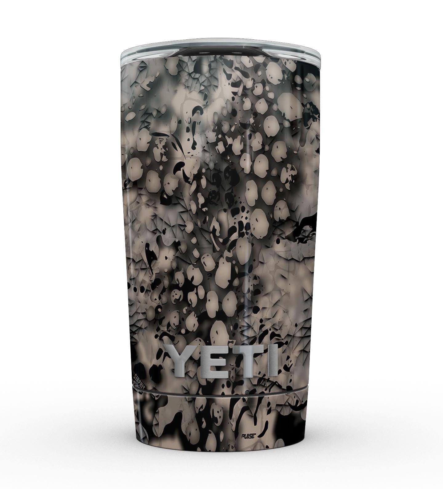 Stanley Tumbler/ Thermos hydro dipped into Muddy Girl Camo !  #angertshydrographics 