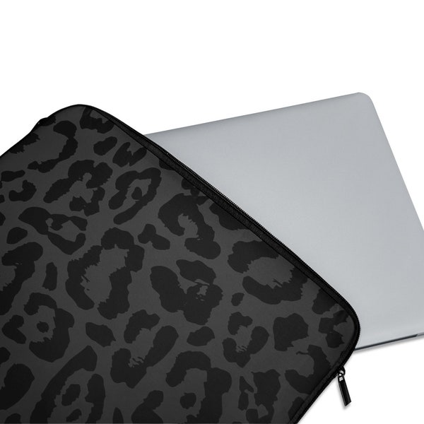 Trendy Black Cheetah Print // Zipper NeoPrene Sleeve Carrying Case for Laptops & Tablets