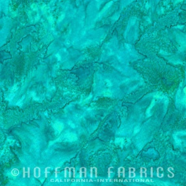 Hoffman - BALI Watercolors - 1895-322 - Beta Fish - Blue-Green, Teal Batik Blender Fabric - Cotton - Fabric by the Yard