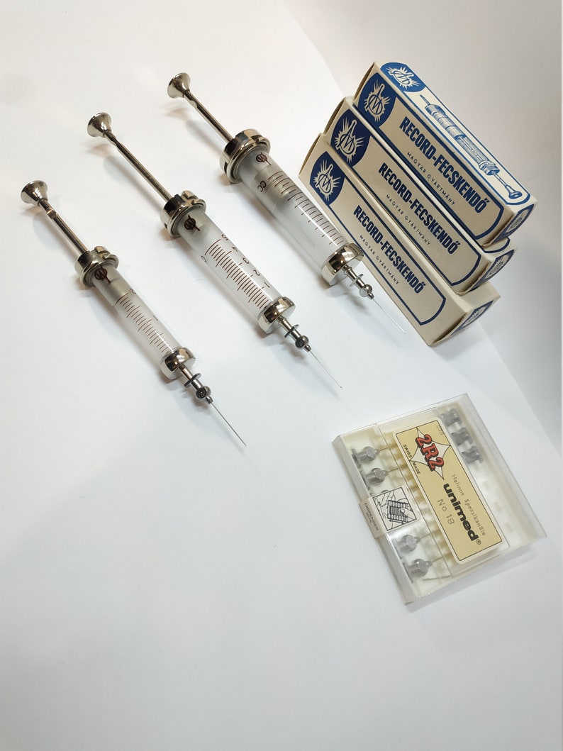 3 PC SYRINGE Vintage Medical Pro KIT 2 ml 5 ml 10 ml New Glass Syringe set 1 box Hypodermic record needle / syringe set 1957 / Gift image 1