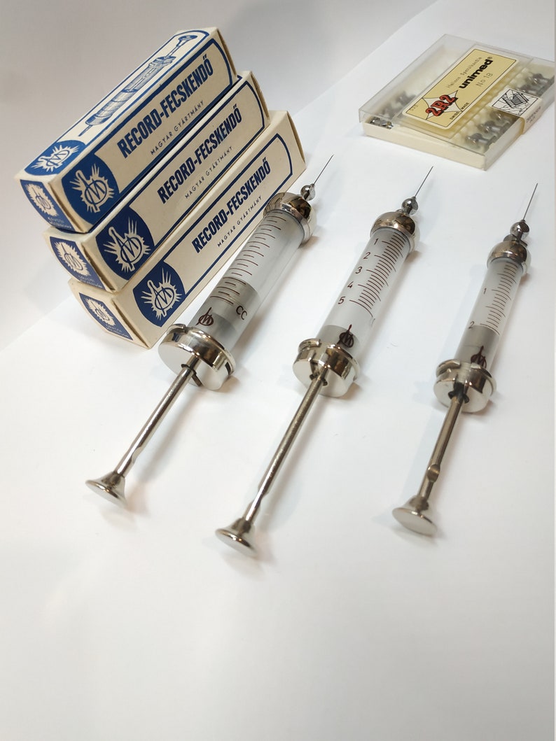 3 PC SYRINGE Vintage Medical Pro KIT 2 ml 5 ml 10 ml New Glass Syringe set 1 box Hypodermic record needle / syringe set 1957 / Gift image 2