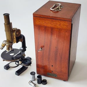 Seltenes antikes 1800s Mikroskop / altes Super RRR-Mikroskop / Medizinmikroskop - Vintage Medizinischer Shop