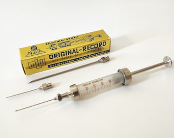 1 pc 2 ml Glass Syringe + - Vintage Medical tools - Special Metal Antique Old Veterinarian Vintage Medical tools Metal  ///40///