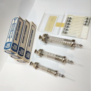 3 PC SYRINGE Vintage Medical Pro KIT 2 ml 5 ml 10 ml New Glass Syringe set 1 box Hypodermic record needle / syringe set 1957 / Gift image 4