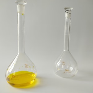 500 ml / 1 Stück Hitzebeständiges Laborglas / Glaswaren / Glaskolben - Antike Laborgeräte - Ausgezeichneter Zustand 1950er Jahre