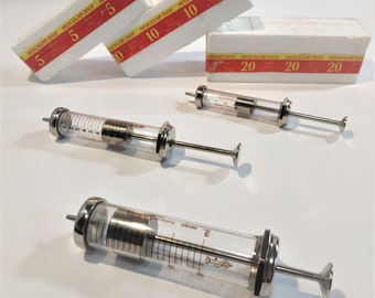 Vintage Medical Pro KIT ! 5 ml or 10 ml or 20 ml NEW Aesculap Glass Syringe set Hypodermic / old record syringe set  1965