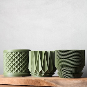 Set of 3 Planters - Drainage Holes and Trays - Modern Indoor Plant Pots - 3D Printed Gift - Succulent and Cactus Planters