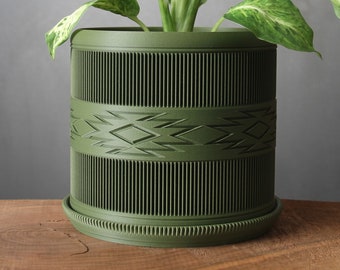 The Cholla Planter in Dark Green - Drainage Hole and Tray - Modern Indoor Plant Pot - 3D Printed Gift - Perfect for Succulent and Cactus