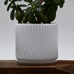 Clearance Sale! - The Oceanside Planter - Drainage Hole and Tray - Modern Indoor Plant Pot - 3D Printed Gift - Succulent and Cactus Planter