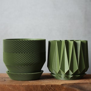 Set of 2 Planters in Dark Green Drainage Holes and Trays Modern Indoor Plant Pots 3D Printed Gift Perfect for Succulent and Cactus image 7