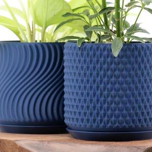 Two Planter Set - Drainage Holes and Trays - Modern Indoor Plant Pots - 3D Printed Gift - Succulent and Cactus Planters