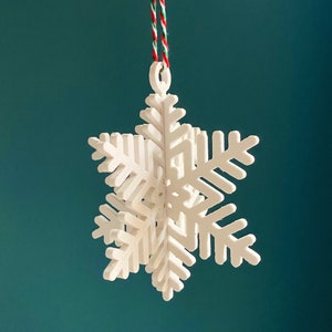 SaktopDeco 16-Piece Felt Snowflake Coasters Set - White & Blue Christmas Drink Coasters - View #9