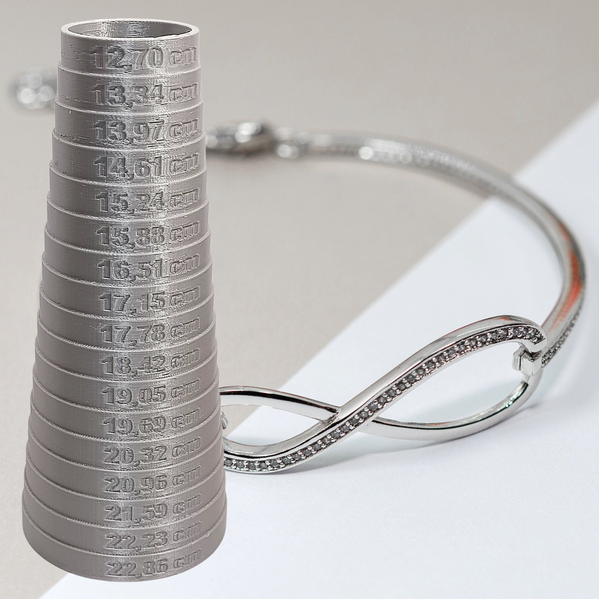 1Pc ABS Plastic Bracelet Bangle Gauge Sizer Jewelry Measure