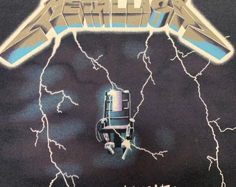 Gently Used Metallica Ride the Lightning Sweatshirt Small