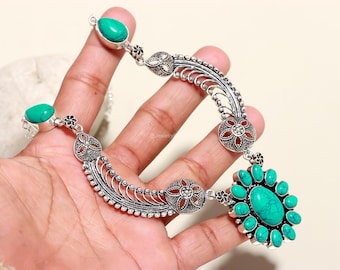 いちご❤︎‬ᒼᑋªⁿꕤ︎︎·͜·オーダーブレスレット いちご❤︎ᒼᑋªⁿꕤ︎︎·͜·オーダーブレスレット いちごモチーフ