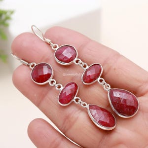 Orecchini pendenti a forma di pera con rubino: gioielli pendenti con castone in argento sterling 925