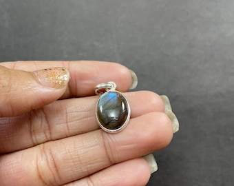 Hanger natuurlijke labradoriet: instelling ring 925 sterlingzilver