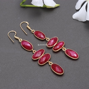 Orecchini pendenti in argento sterling 925 con rubino: eleganti gioielli con pietre preziose rosse