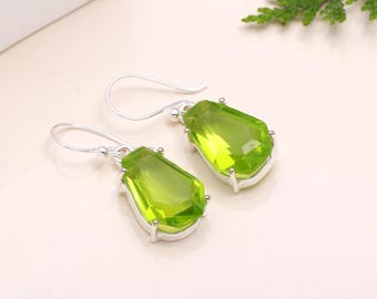 Peridoot groene edelsteen oorbellen-statement sterlingzilveren oorbel-dames bungelen-designer oorbellen-Birthstone-oorbellen-peridotoorbel