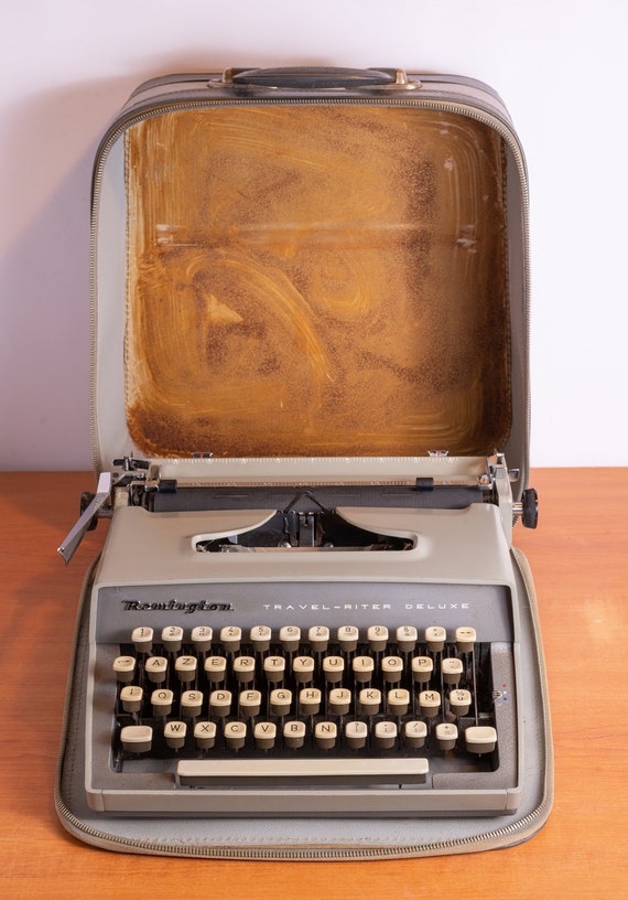 完動品 Remington TRAVEL-RITER DELUXEタイプライター 完動品 Remington TRAVEL-RITER DELUXEタイプライター