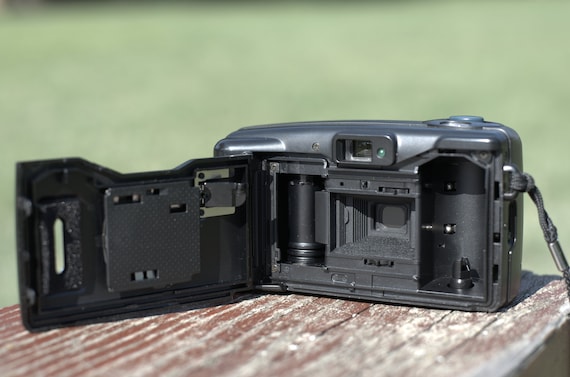 Nikon EF 200 - Point and Shoot Camera - Working - 1990's - Film