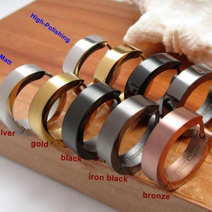 Ø 18 mm / 5 mm Herren Edelstahl Ohrringe Titan Verschluss Creolen Schwarz Silber Matt Gold Glänzend TOP Hoop Huggie Männer
