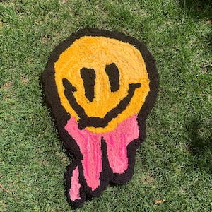 Drippy Smiley Face Rug