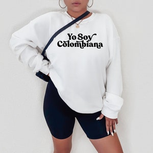 Yo Soy Colombiana Sweater - Empowered Latina crew neck - Hispanic Latina sweatshirt - Women Sweat shirt - Brown Pride - Gift for Him Her