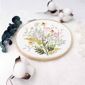 Embroidery Kit For Beginner / Modern Hand Embroidery / Flower Embroidery Full Kit with Needlepoint Hoop / Punch Needle Gift
