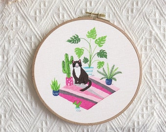 Embroidery Kit For Beginners, Cat DIY Kit, Handmade Animal pattern, Plant Flower Stitching kit