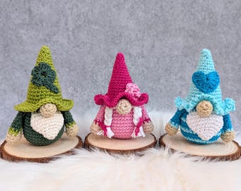 MINI GNOMOS – Patrón de crochet en PDF en alemán para llaveros de gnomos