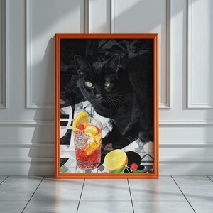 黒猫の美的ポスター、カクテルアートプリント、マキシマリストウォールアート、風変わりなホームデコレーション、猫好きへのギフト